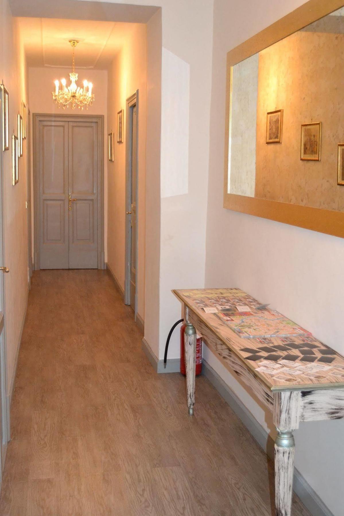Acomodação com café da manhã  Sleep In Ludovisi Roma